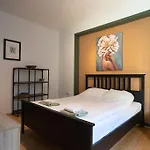 2Bdr Flat In Centre Sofia