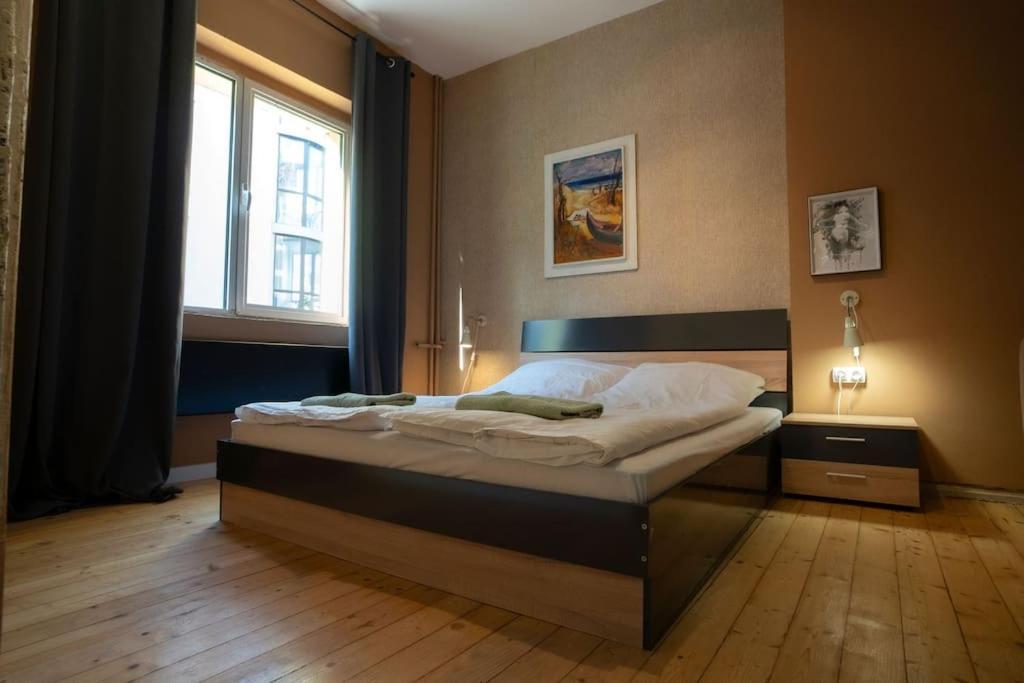 Apartment 2bdr Flat In Centre